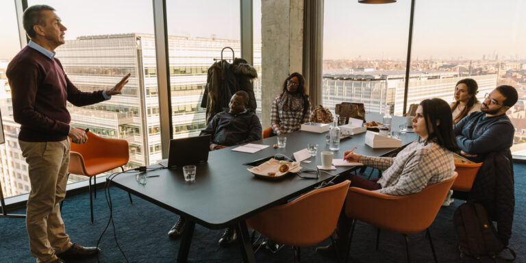 Empowering Talent in the Digital Age: Strategic Management Essentials (2-weeks) online course