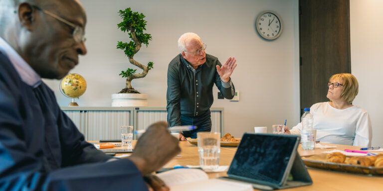 Influence and Persuasion for Leaders online course