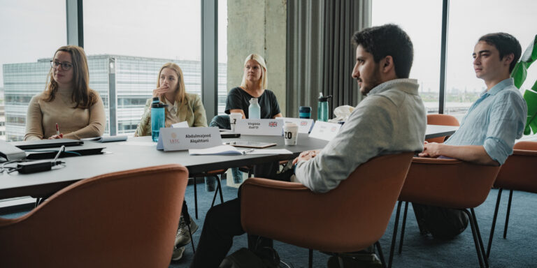 Developing Comprehensive Managerial Expertise (2-weeks) online course