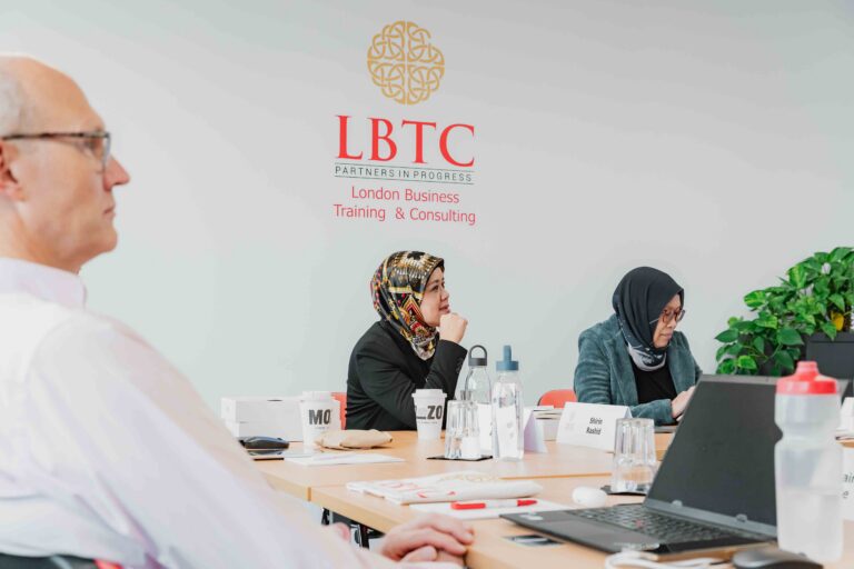Foundations of Governance and Board Dynamics (5-days) online course