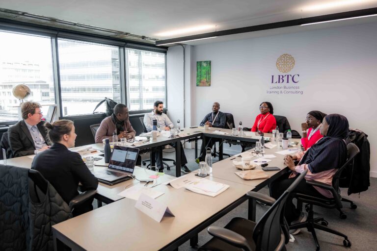 Leadership Excellence Programme: Applied Strategic Leadership (2-weeks) online course
