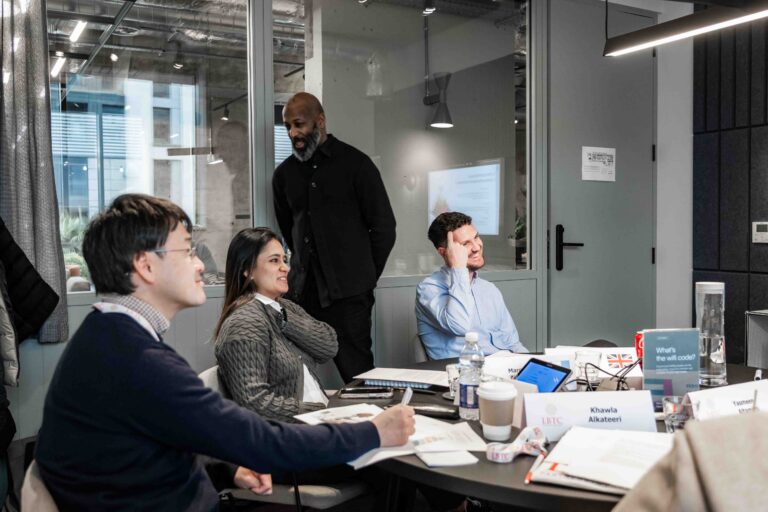 Leading High-Performing Teams online course